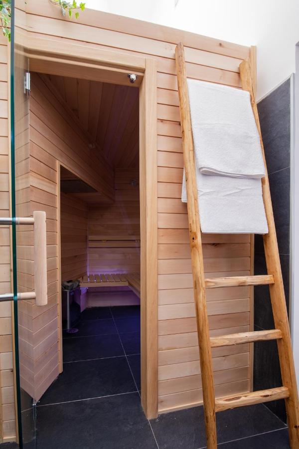 La Casa Di Armida Boutique Homes Con Sauna Neapel Exterior foto